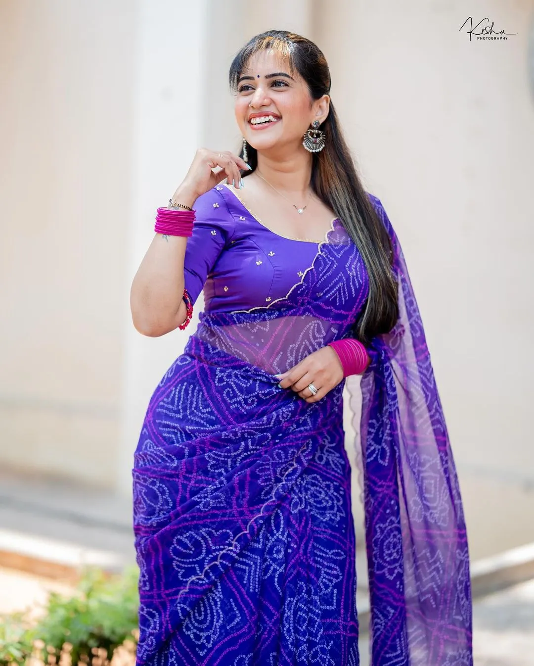 South Indian TV Actress Sravanthi Chokarapu Stills In Blue Saree